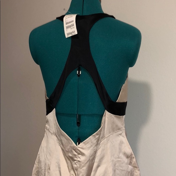 Bebe Dress - Picture 5 of 9